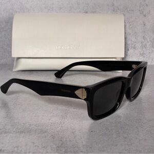 Burberry BE4443 3001/87 Black Rectangular Sunglasses 55□20 – New